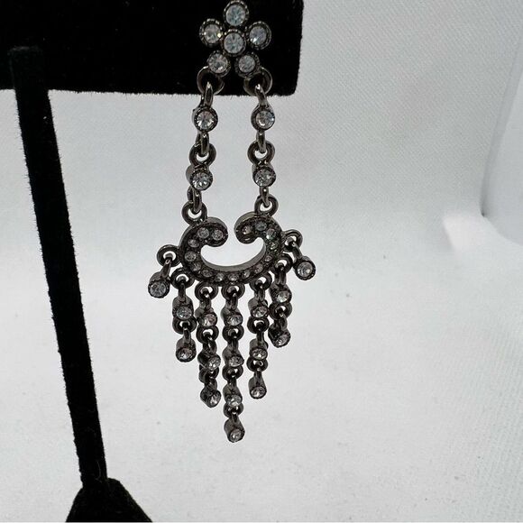 Chandelier rhinestone studded dramatic statement post earrings - Picture 2 of 5